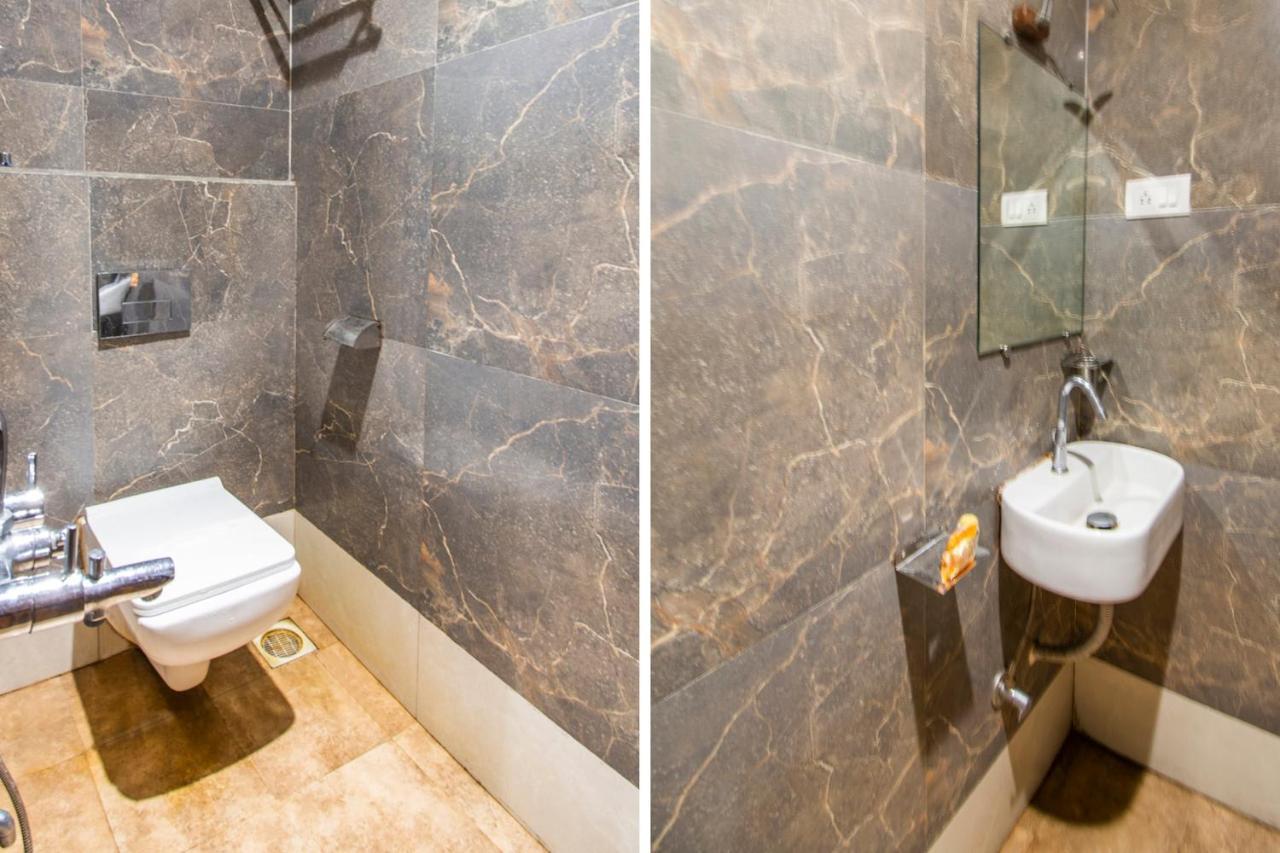 Oyo 69377 Hotel Ruby Мумбай Екстериор снимка